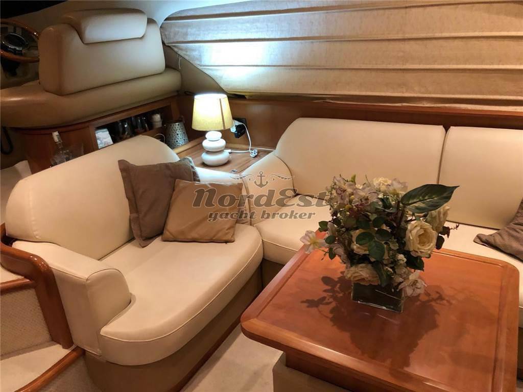 Azimut 50 fly