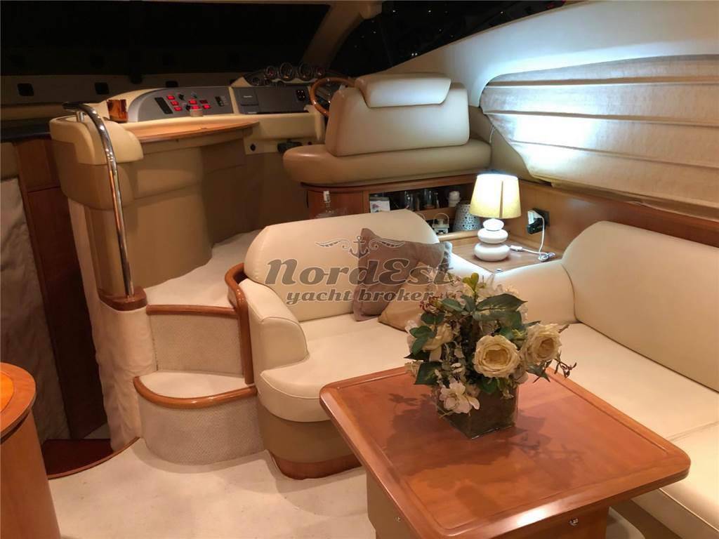 Azimut 50 fly
