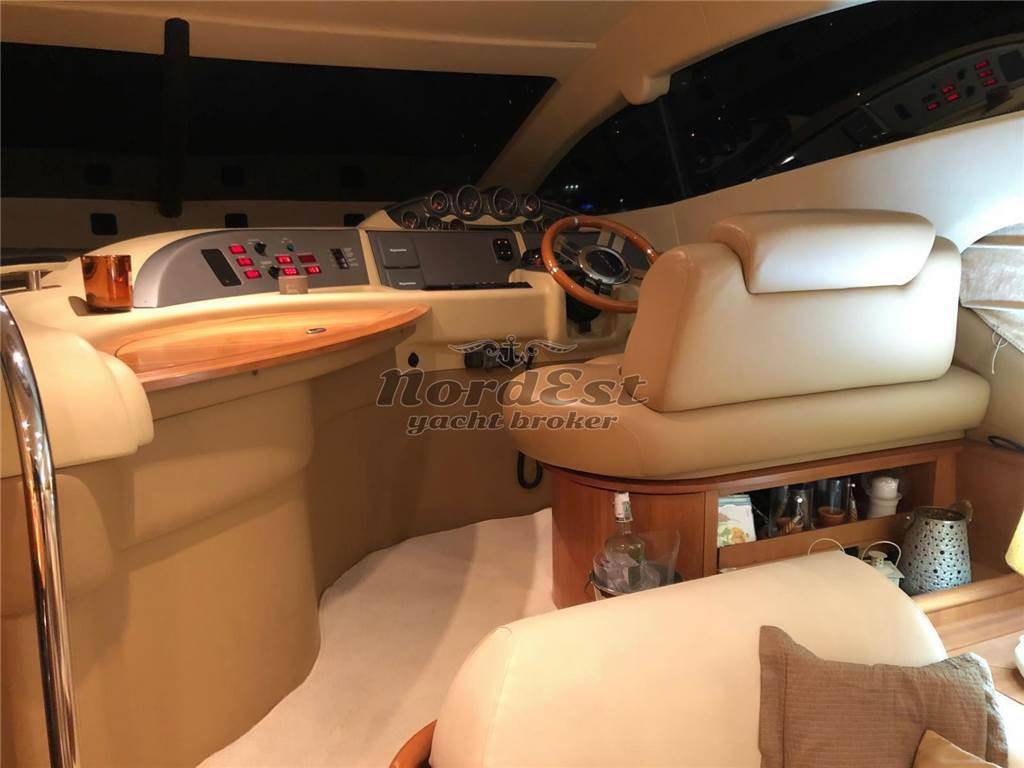Azimut 50 fly