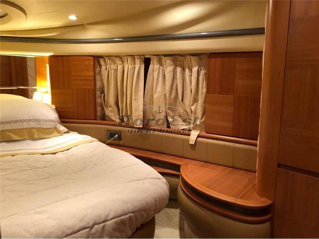 Azimut 50 fly