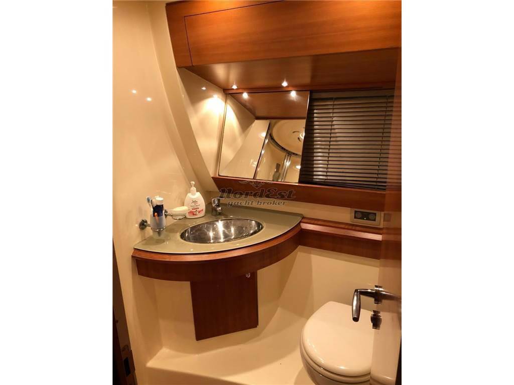 Azimut 50 fly