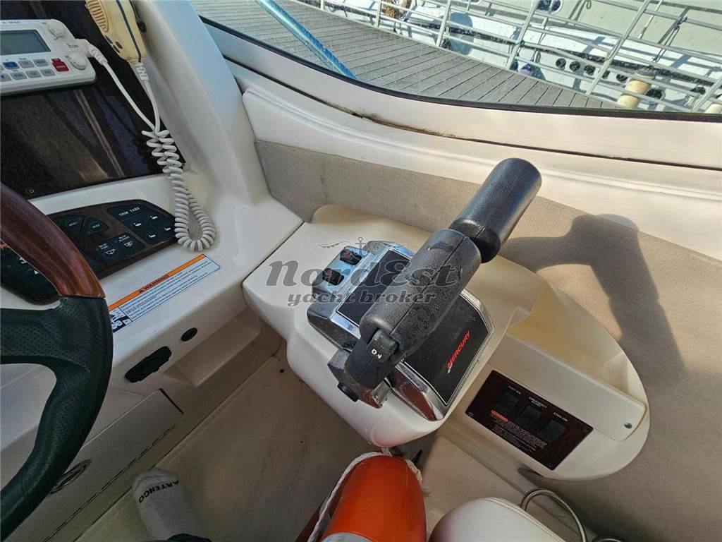 Sea ray 325 sundancer