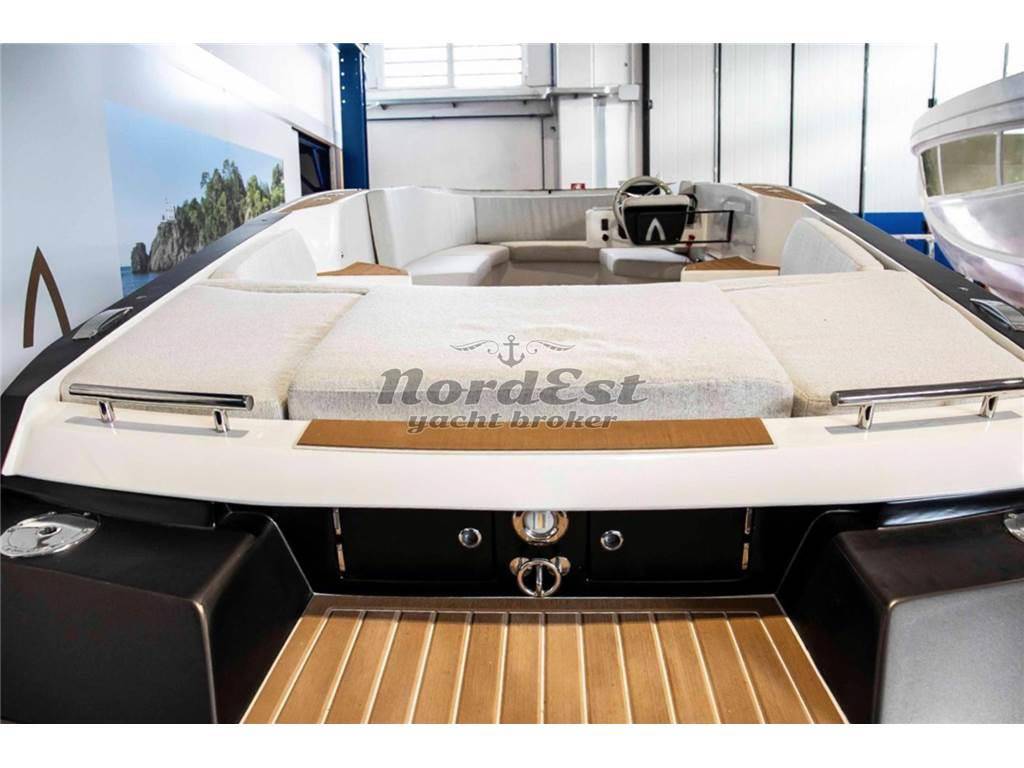 Nerea yacht Ny24 limo tender