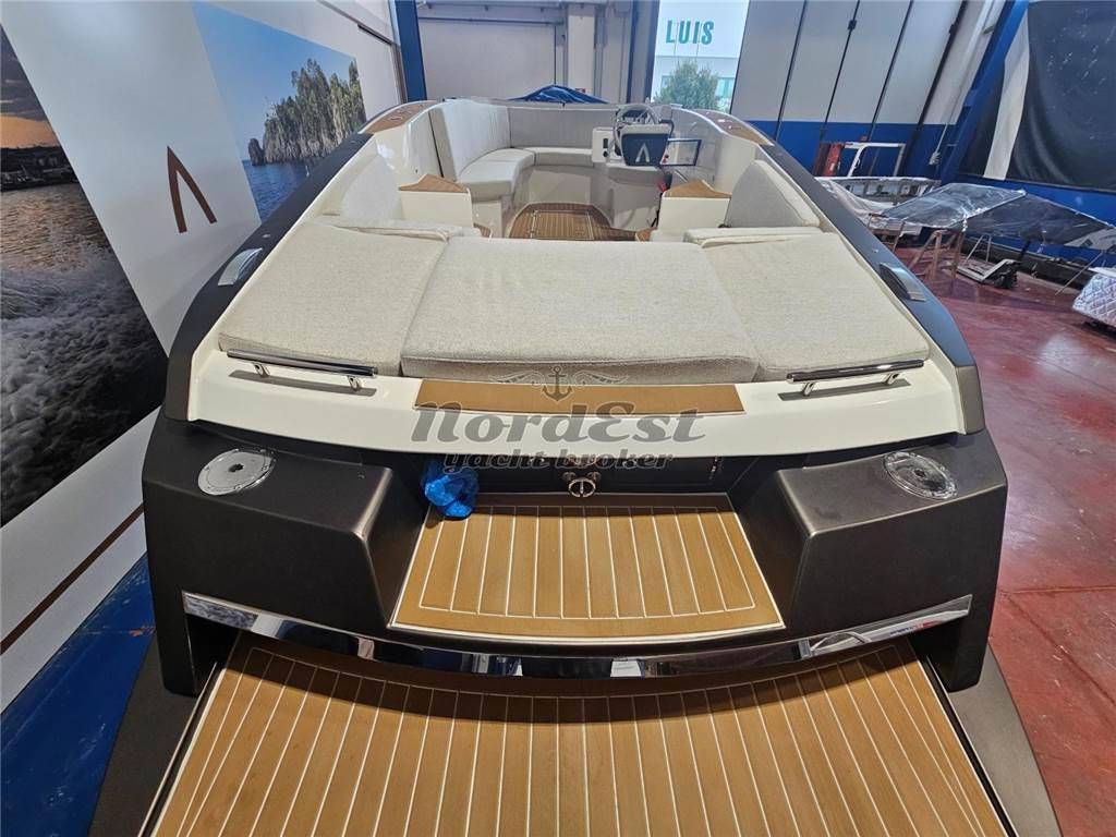 Nerea yacht Ny24 limo tender
