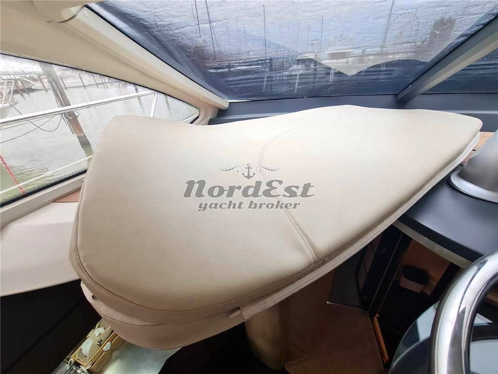 Azimut 43s