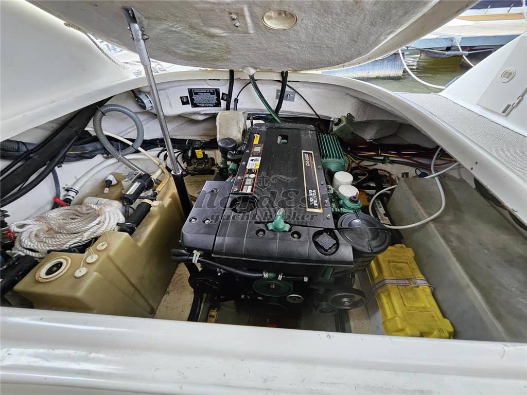 Chaparral Signature 270 (volvo penta d4 300)