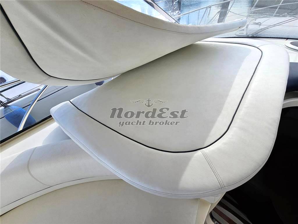 Atlantis 47 ht hard top