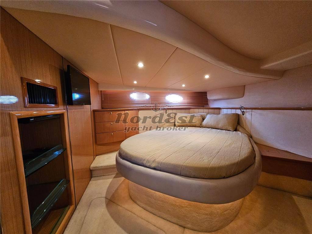 Atlantis 47 ht hard top