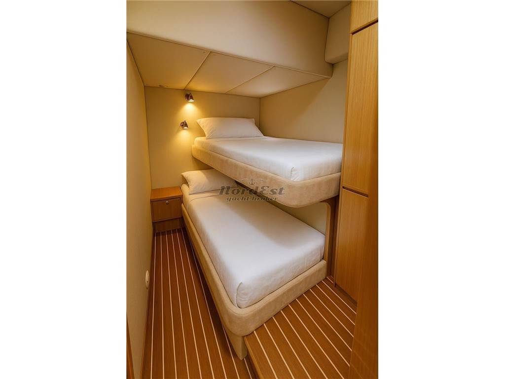Rodman 44 fly - ips 500