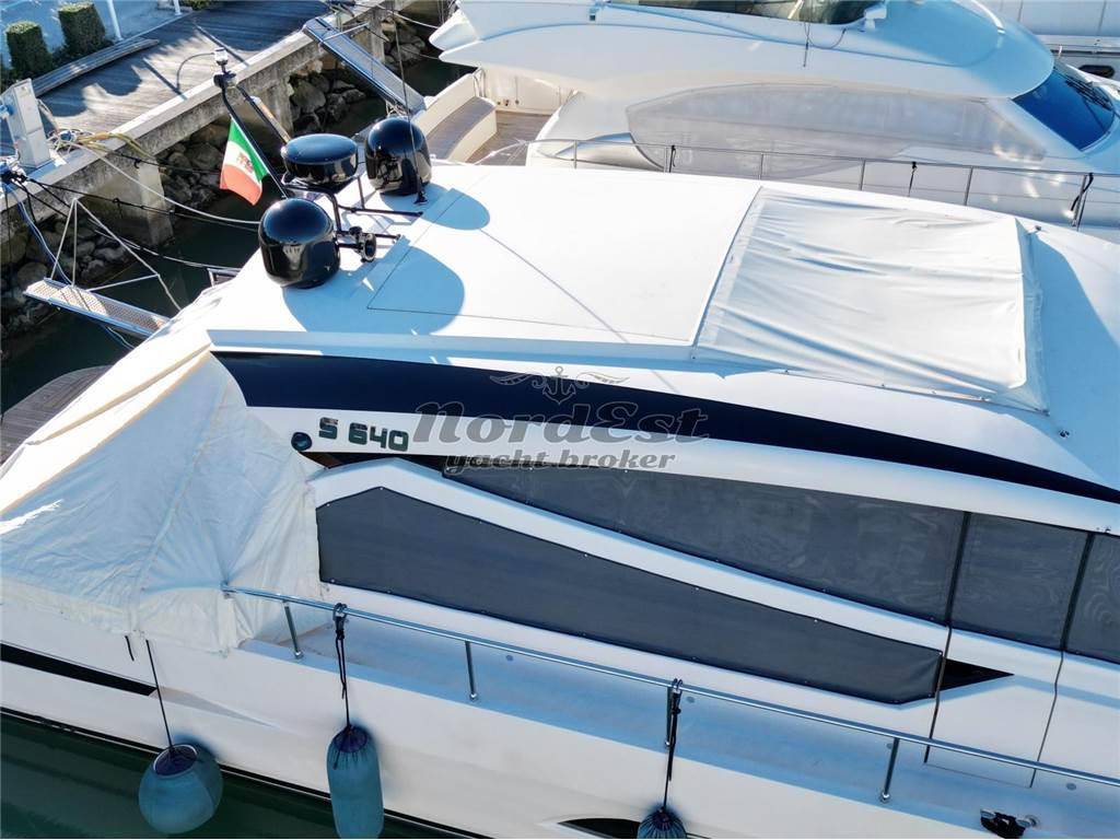 Cayman 60 ht