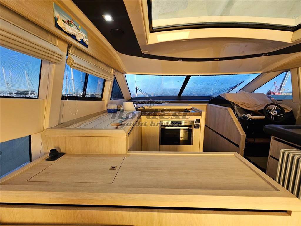 Cayman 60 ht