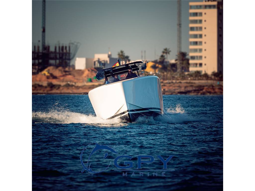 Tesoro yacht T 38
