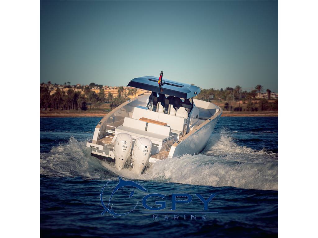 Tesoro yacht T 38