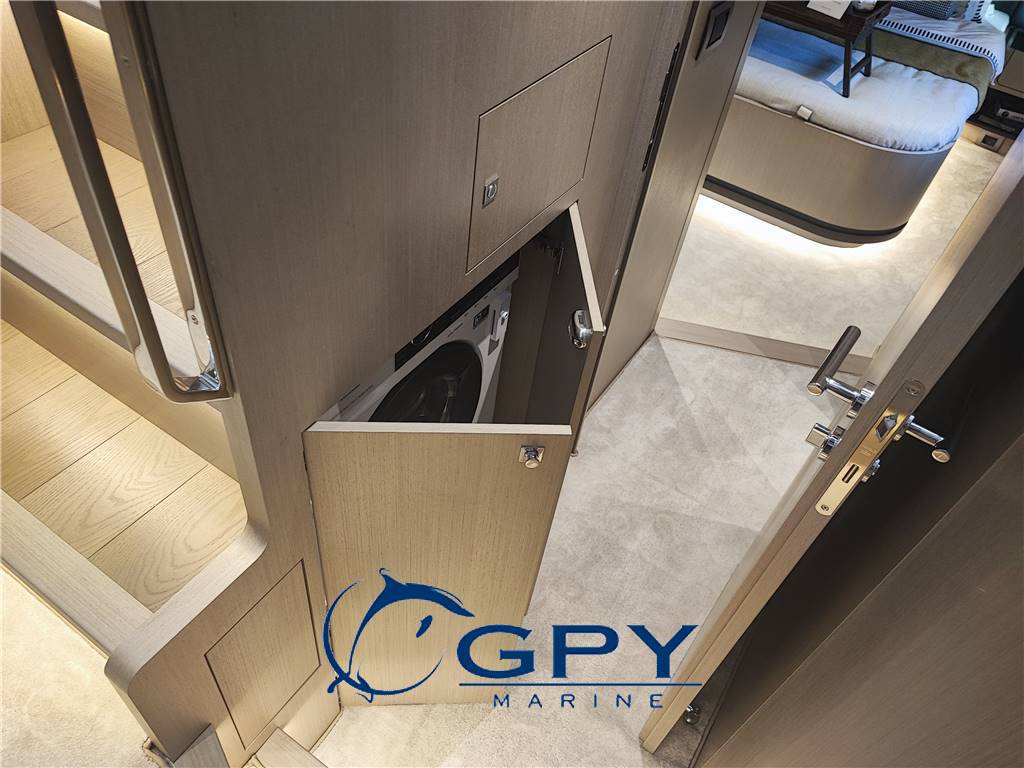 Sirena yacht Sirena 48