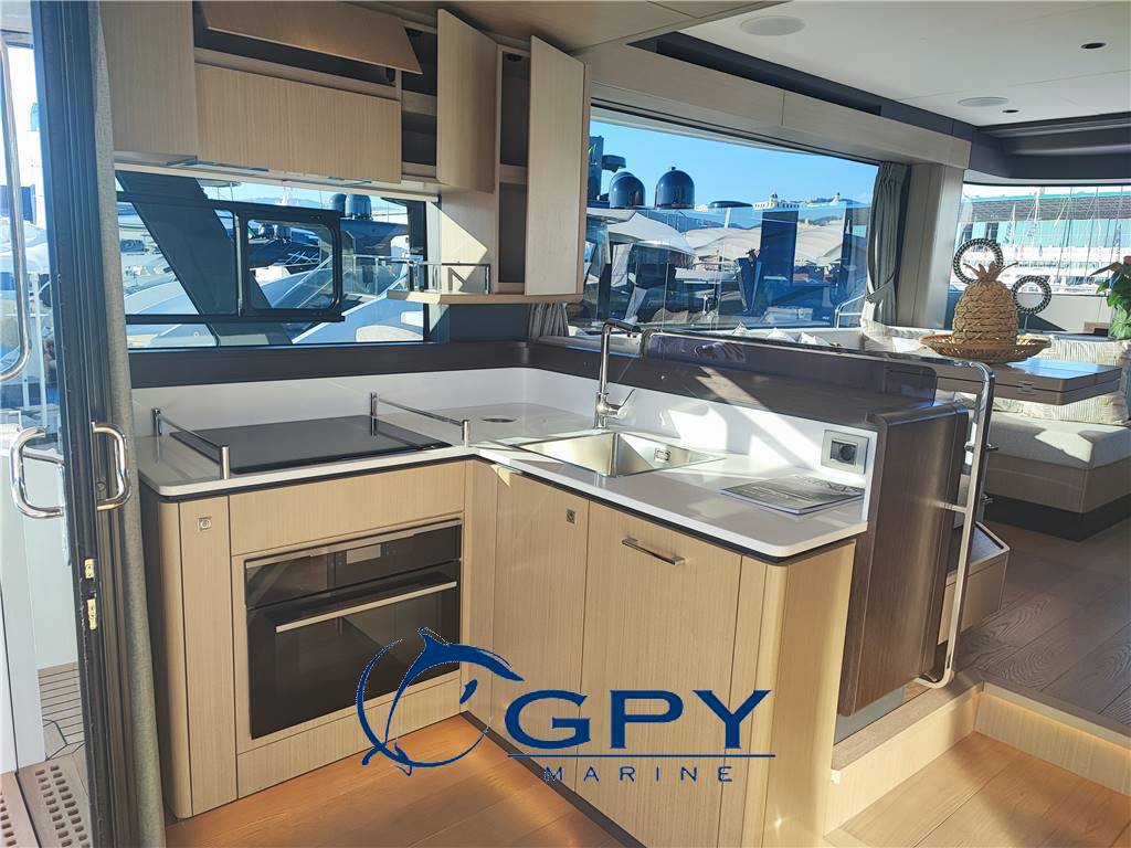 Sirena yacht 48 Sirena 48 coupe