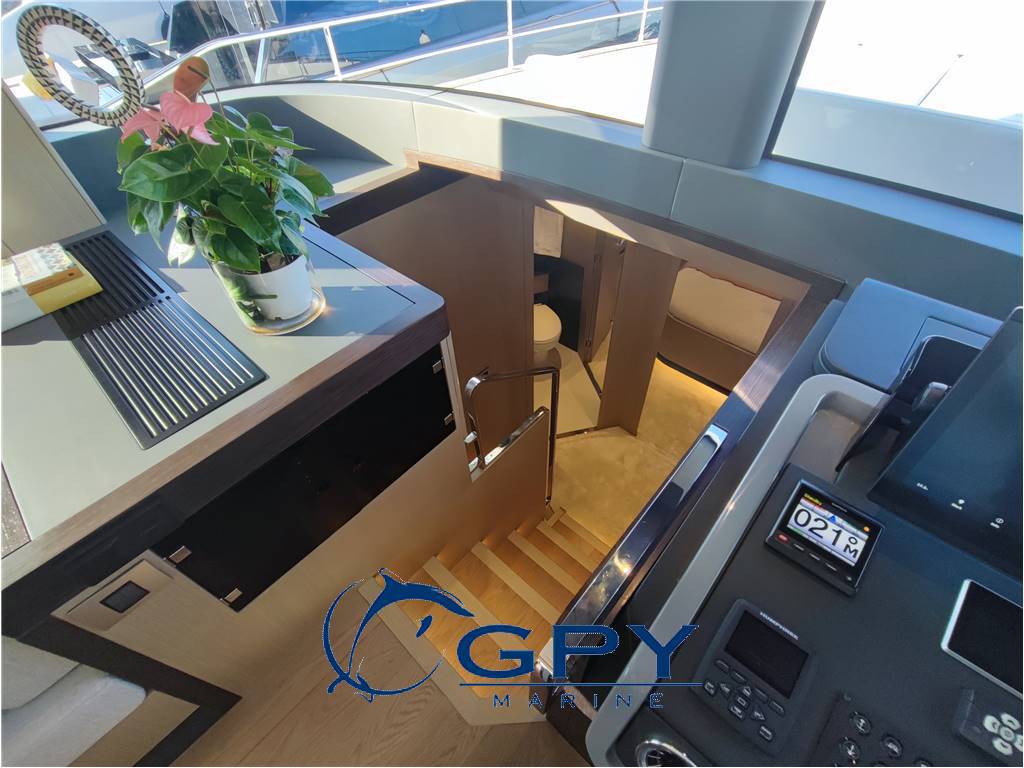 Sirena yacht 48 Sirena 48 coupe