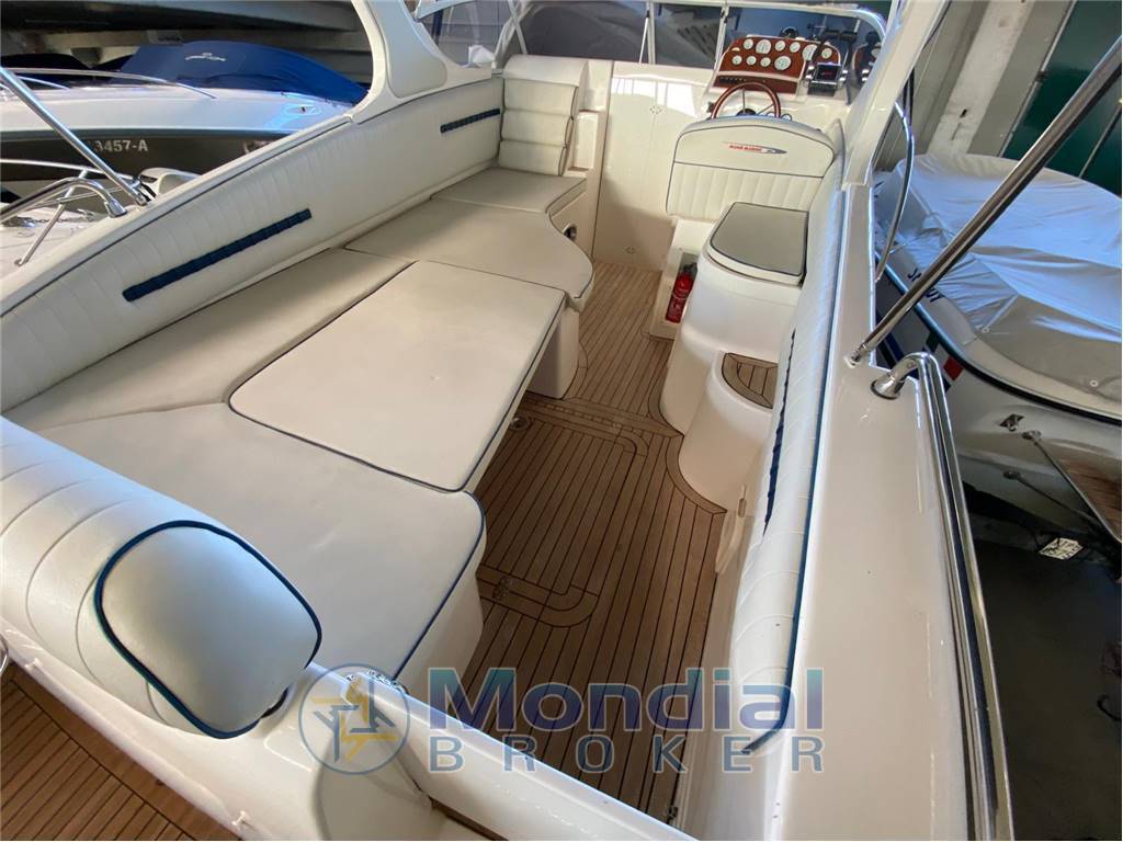 Manò marine 25 cruiser