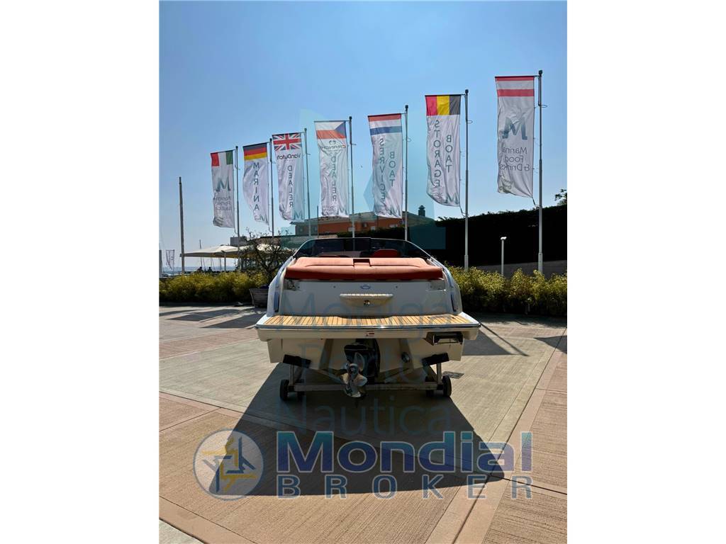 Cranchi yachts E26 classic