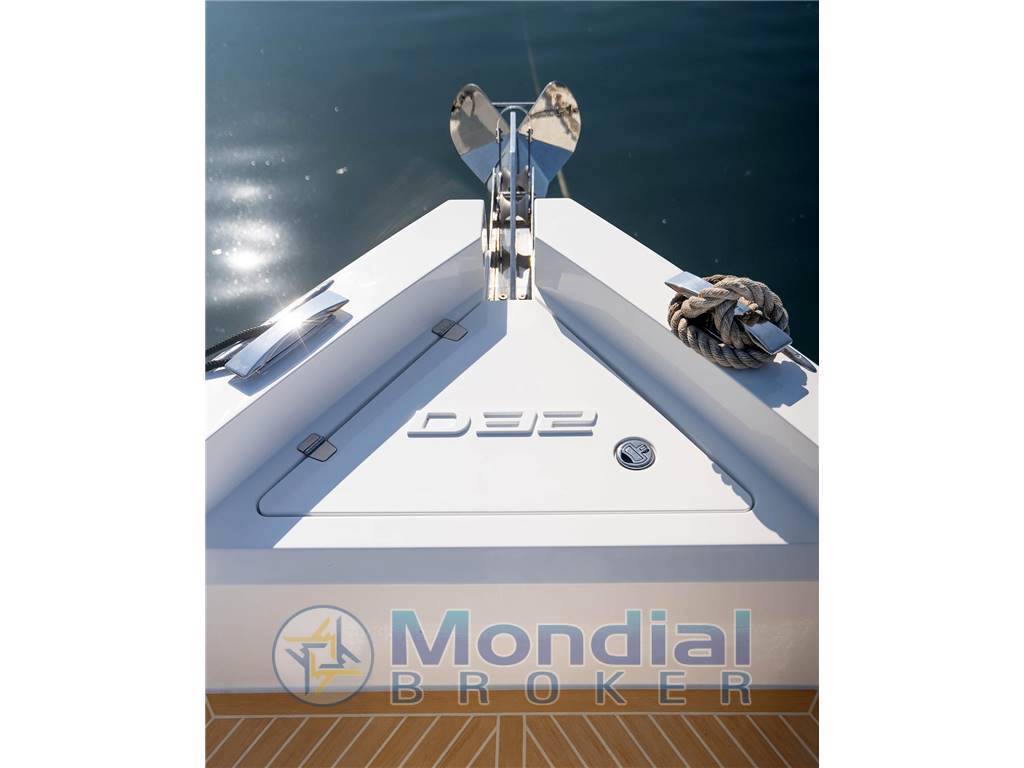 De antonio yachts D32