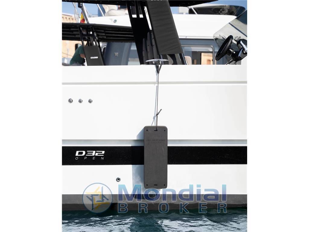 De antonio yachts D32