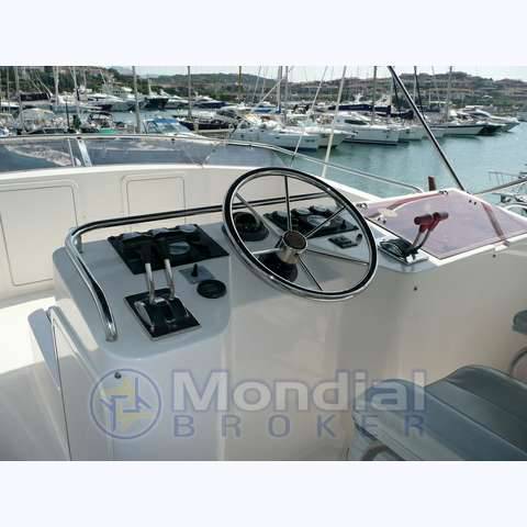 Riviera 39 fly
