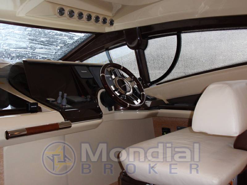 Azimut 47