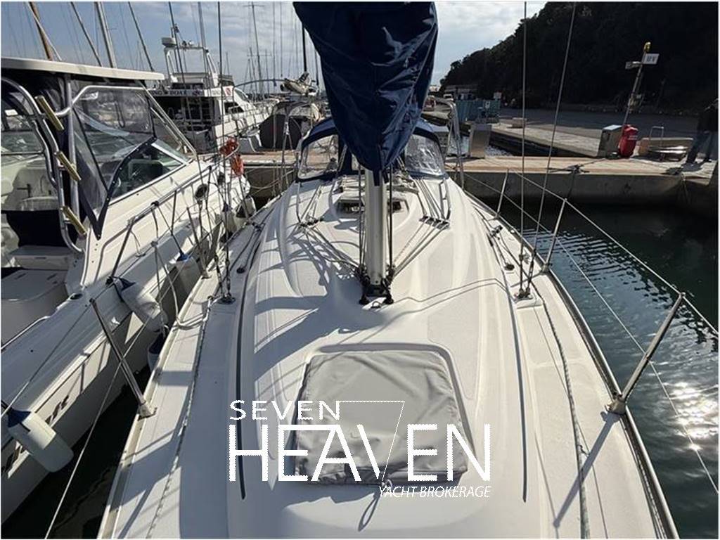 Bavaria 30 cruiser