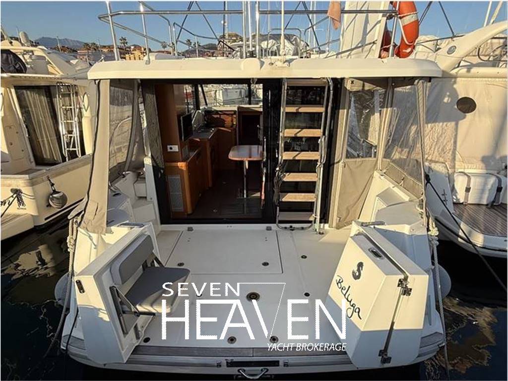 Beneteau Swift trawler 30
