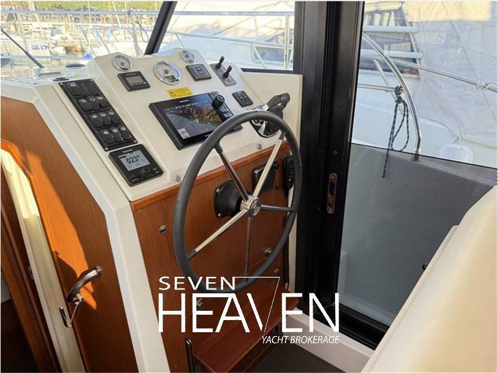 Beneteau Swift trawler 30