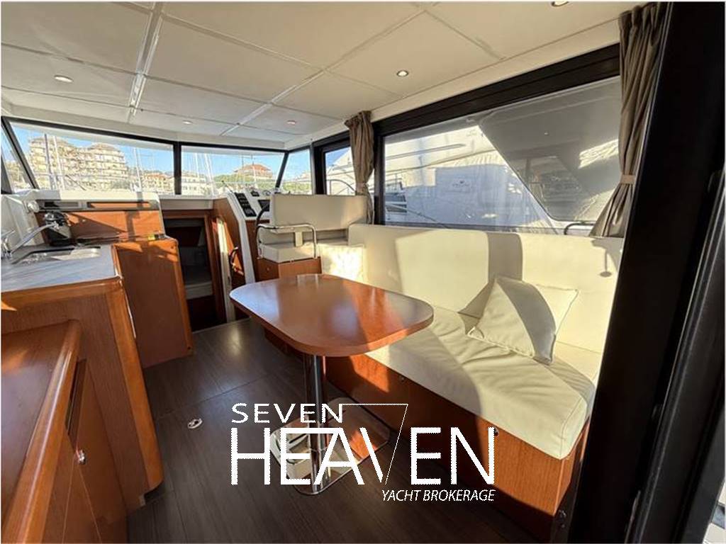 Beneteau Swift trawler 30