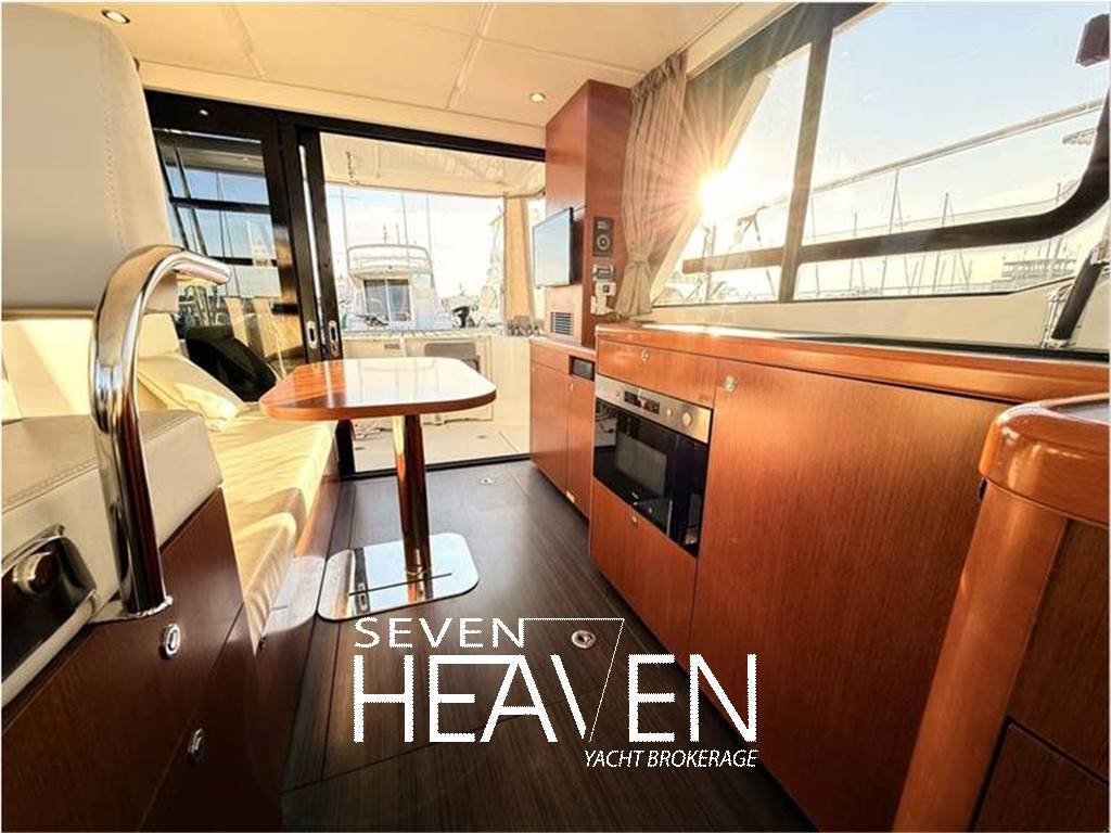 Beneteau Swift trawler 30