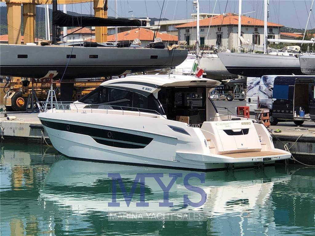 Cayman yachts S520 new