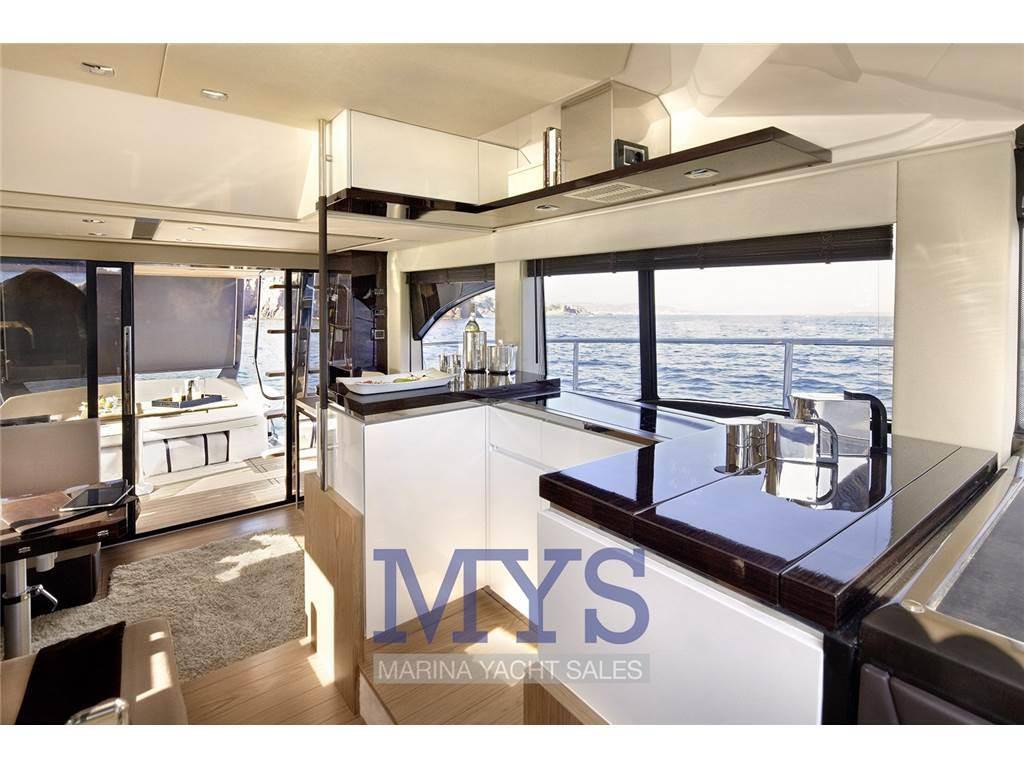 Sessa marine Fly 47