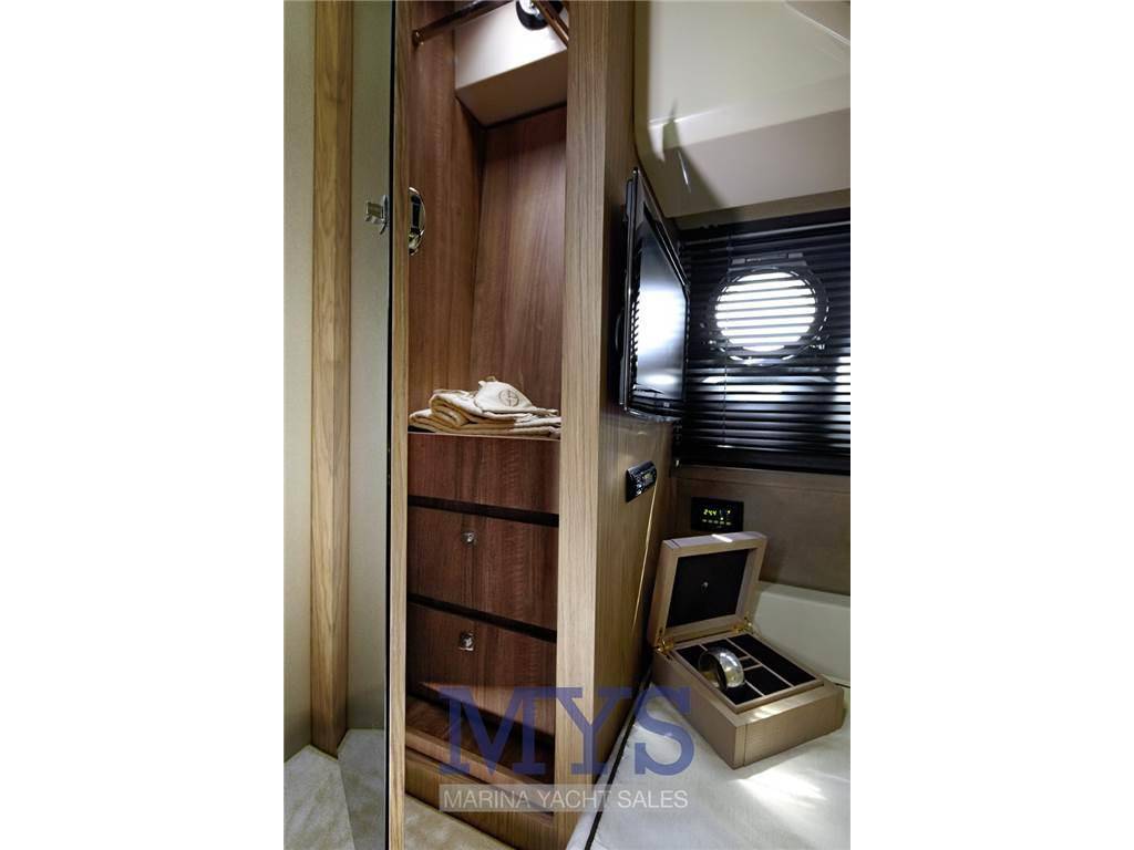 Sessa marine Fly 47