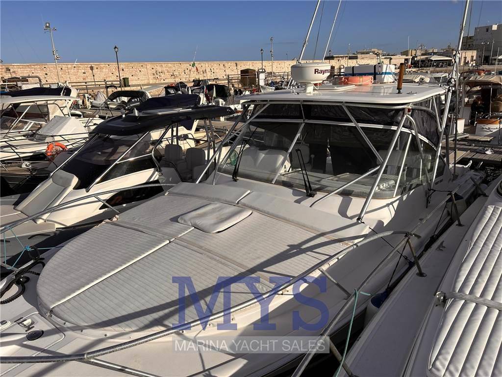 Luhrs 28 open