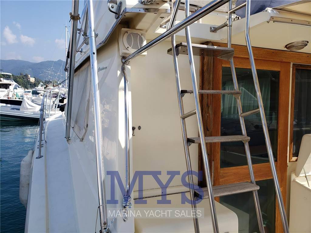 Hatteras 36 conv.