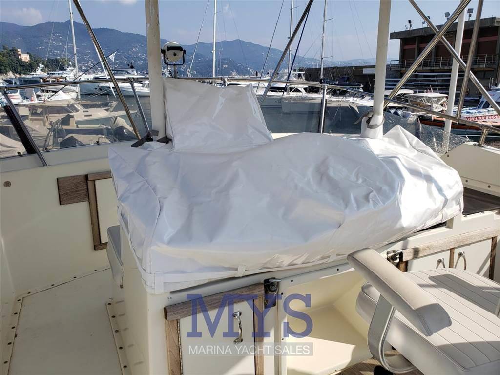 Hatteras 36 conv.