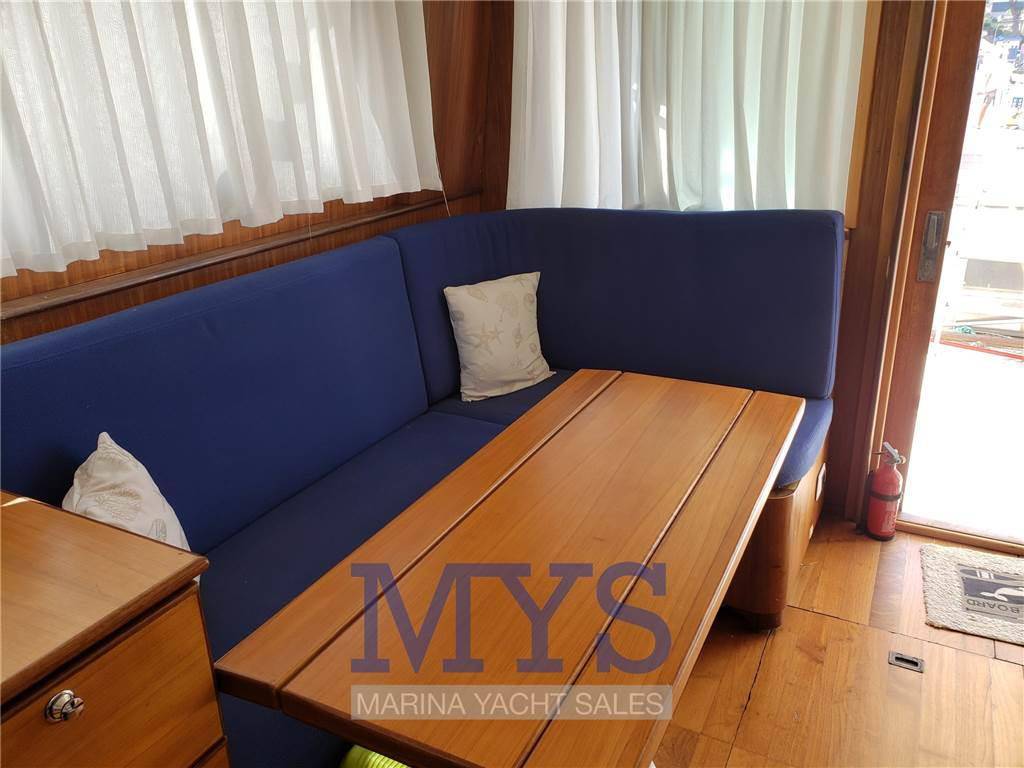Hatteras 36 conv.