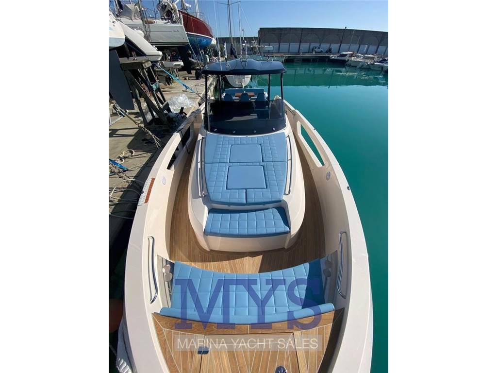 Cayman yachts 400 wa new