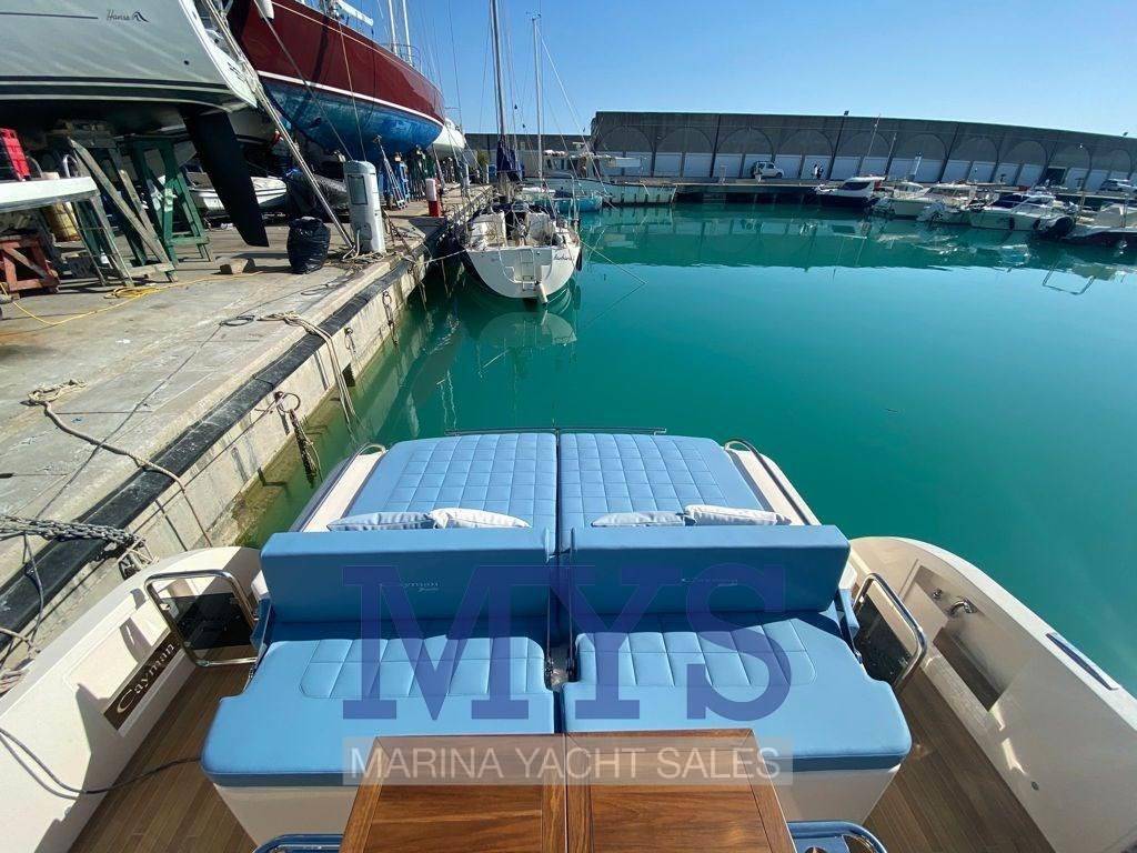 Cayman yachts 400 wa new