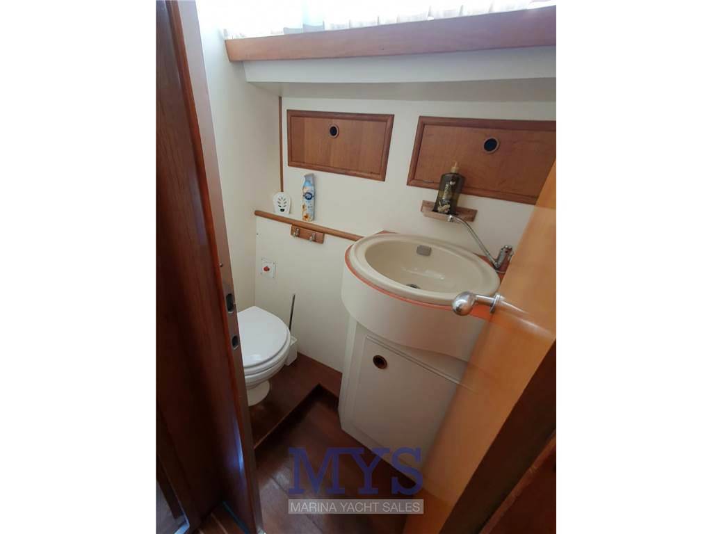 Azimut Az 43 bali