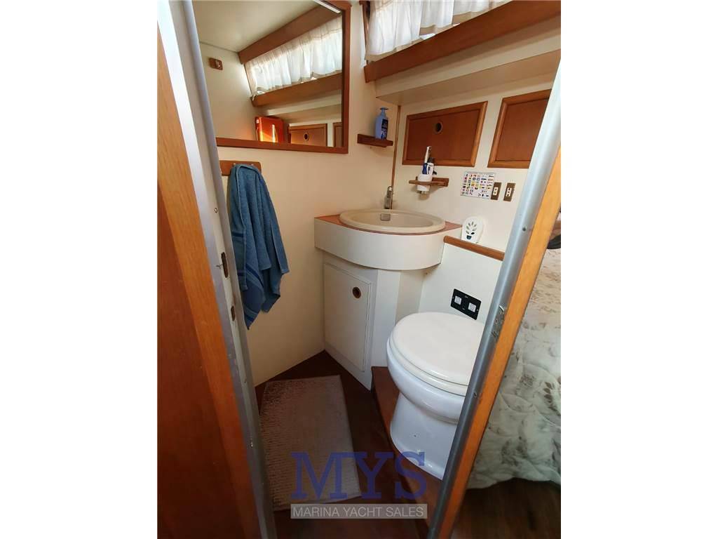 Azimut Az 43 bali