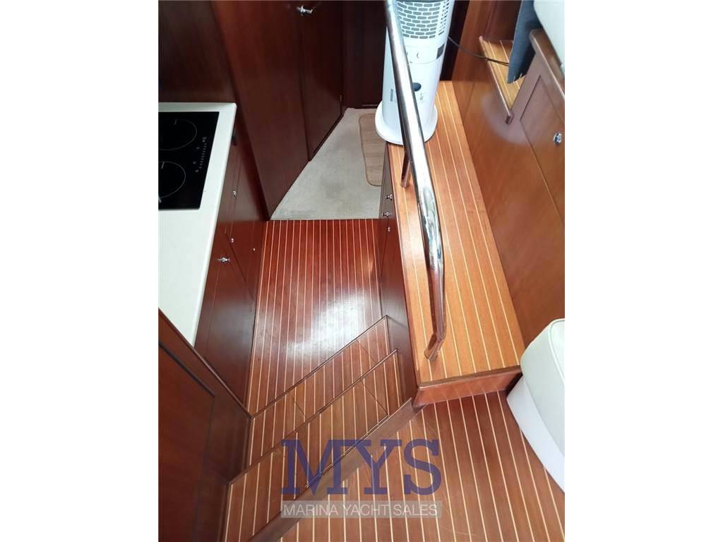 Galeon 390 fly