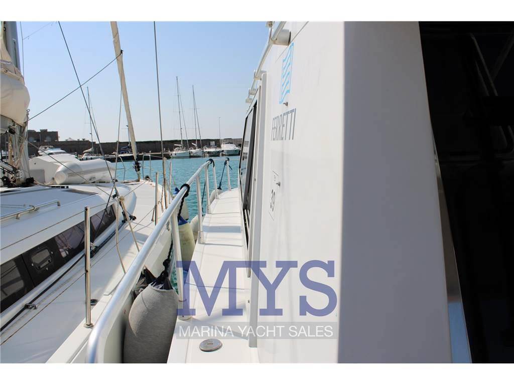 Ferretti yachts Ferretti 39 fly