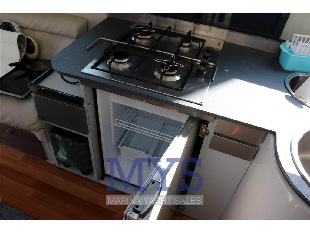 Ferretti yachts Ferretti 39 fly