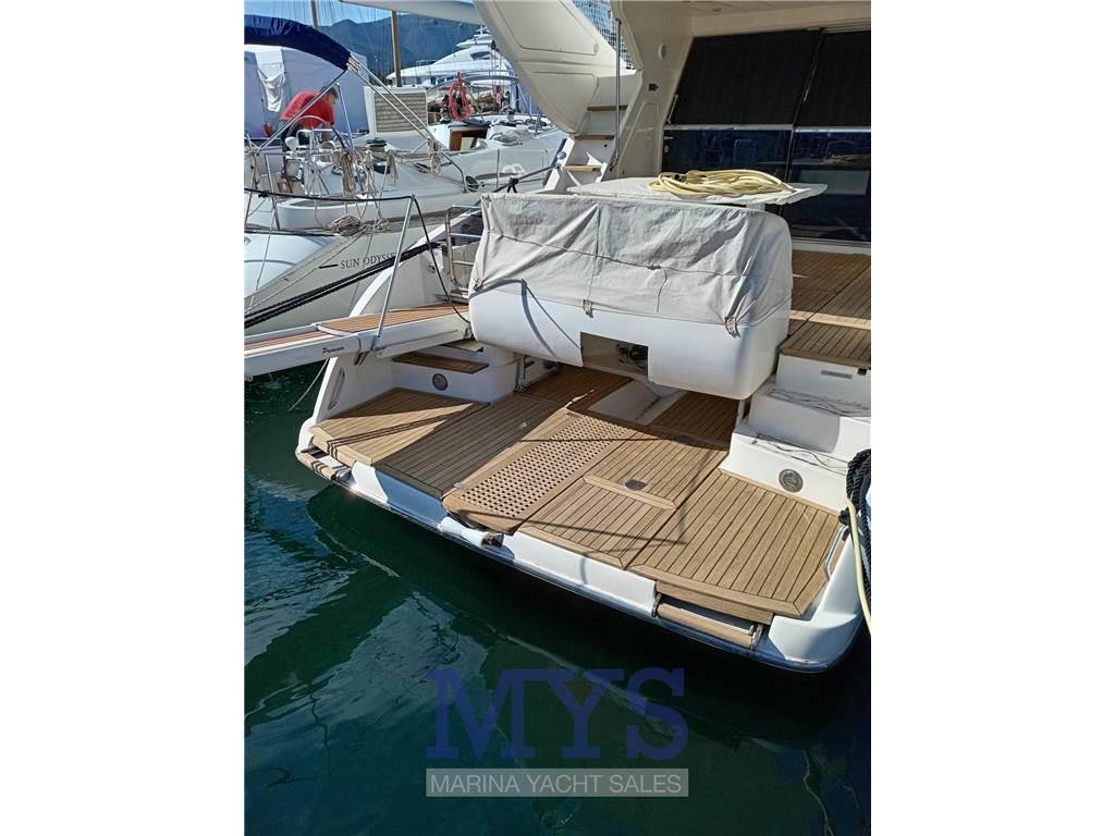 Conam 60' wide body