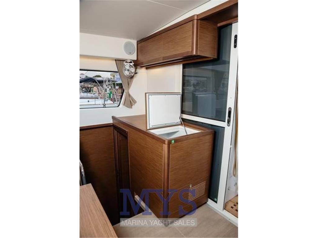 Lagoon 40