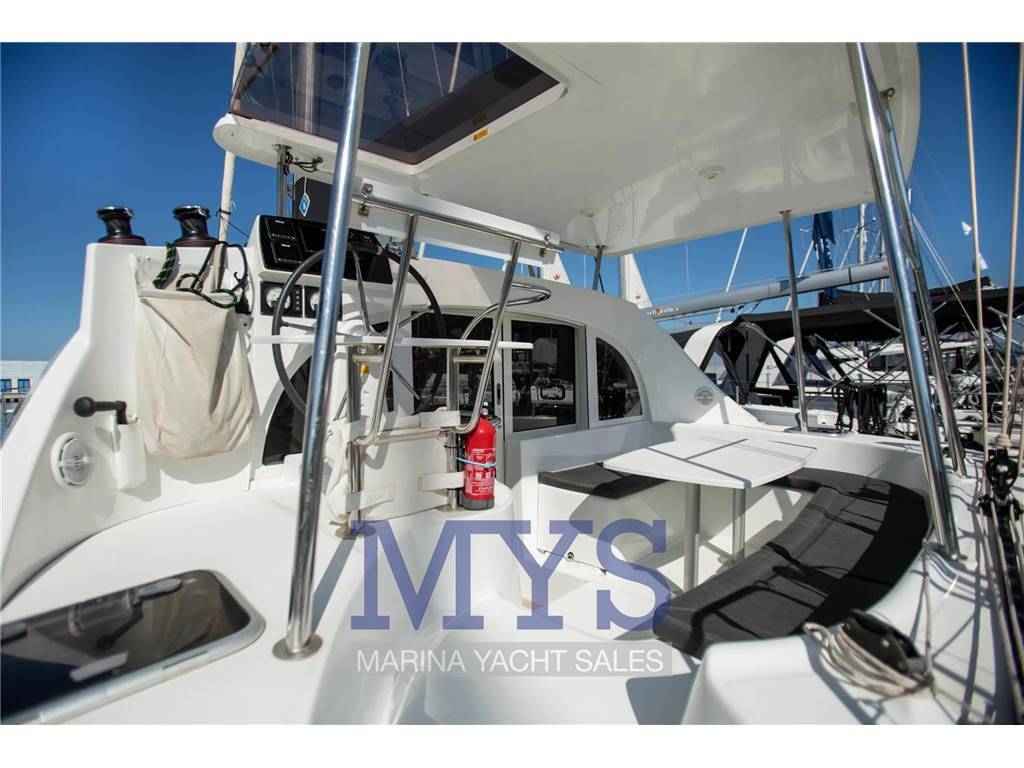 Lagoon 380