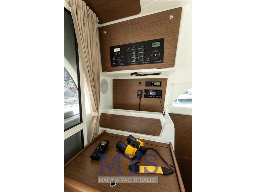Lagoon 380
