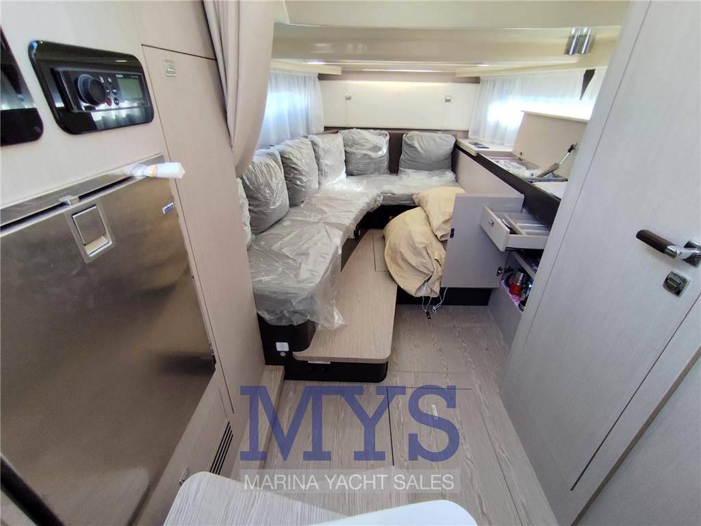 Invictus Gt320